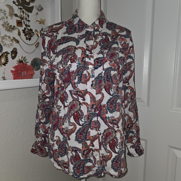 Liz Claiborne Tops - Liz Claiborne White Button-Down Paisley Shirt with Red & Blue Accents